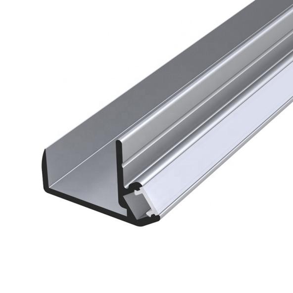 Profil aluminium strip LED yang dipasang di permukaan